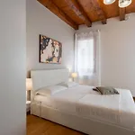 Design Palace Apartment By Wonderful Italy