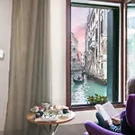 Casa Flavia Ai Morosini - Luxury Apartment With Canal View