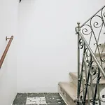 Appartamento N5 E Appartamento N6 Luminosissimi, Ideali Per Famiglie Egruppi Di Amici
