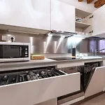 Central Apt