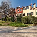 Laguna D\'Oro Luxury Apartments