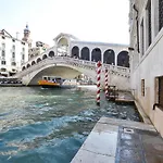 Lovely Apartment In Venezia With Wifi