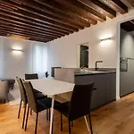 Sant\'Angelo Apartment By Wonderful Italy
