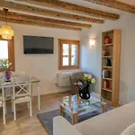 Ecco Suites Apartments