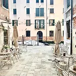 Venice Paradise 1