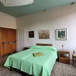 Casa Calle Renier