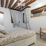 Venice Downtown With Private Garden