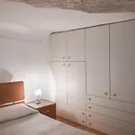 Melusina Apartments Rialto