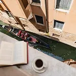 San Marco Canal View By Bricola Apartments