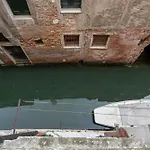 Palazzo Raspi - Private Gym And Canal View
