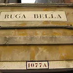 Ruga Bella In The Heart Of Venice