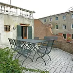 Palazzo Berlendis Apartment