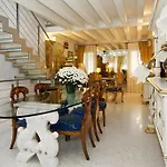 Casa Fortuny Luxury Apartment