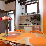 Affittacamere Orange House