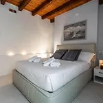 Venetian Exclusive Apartment R&R