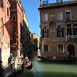 Luxury Venetian Rooms