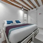 Accademia Palace Venice By Casa Da Suite