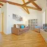 Dolcevita Apartments N 394