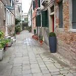 Luminoso Appartamento Con Vista Canale