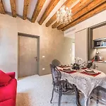 Rialto Luxury Flat