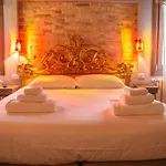 Rosso Charm B&B
