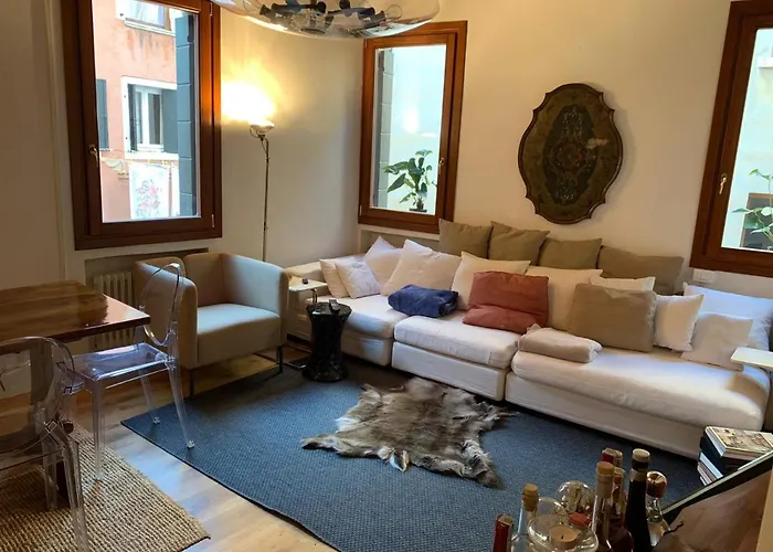 Benzon Apartments