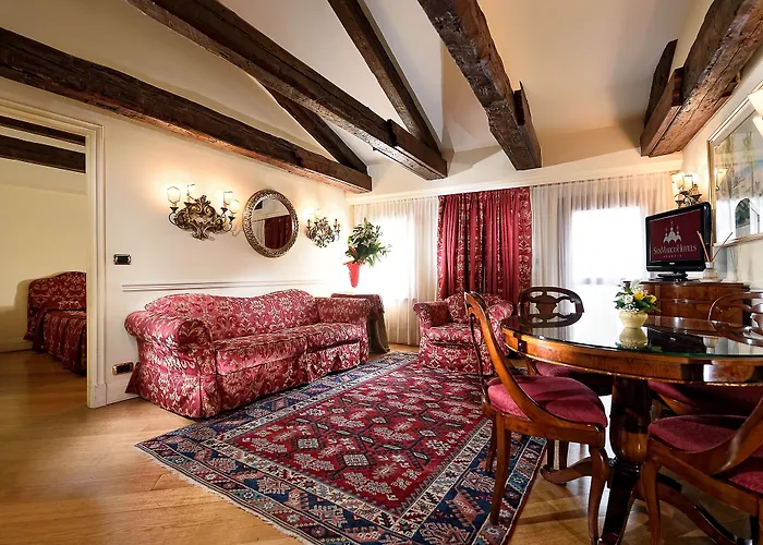 Suites Torre Dell\'Orologio