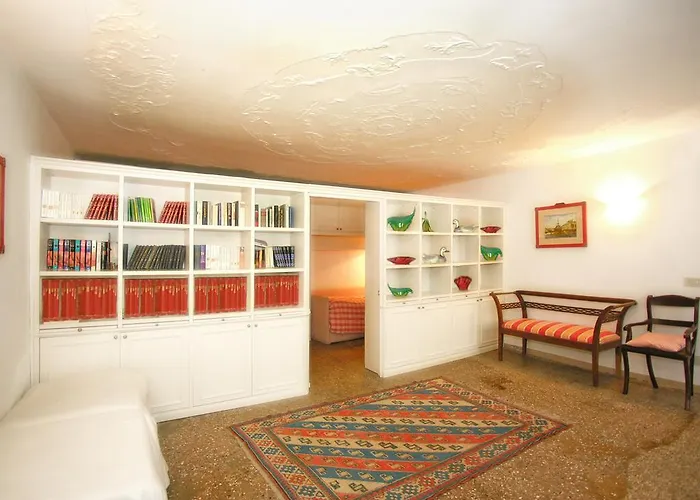 Palazzo Berlendis Apartment