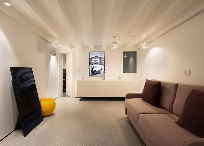 Peggy\'S Retreat Luxbotiquehome ~ Wifi + Patio