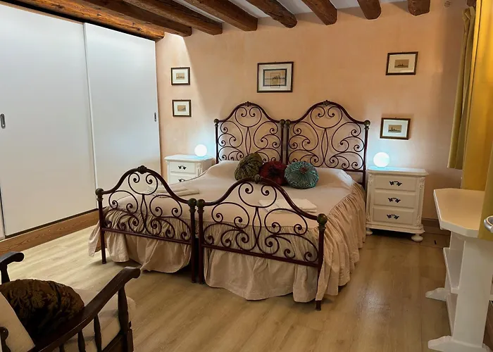 Ninette Home