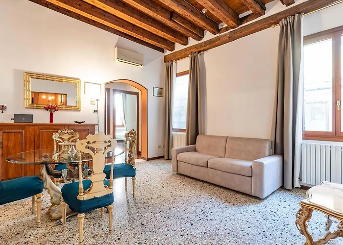San Marco Canal View By Bricola Apartments
