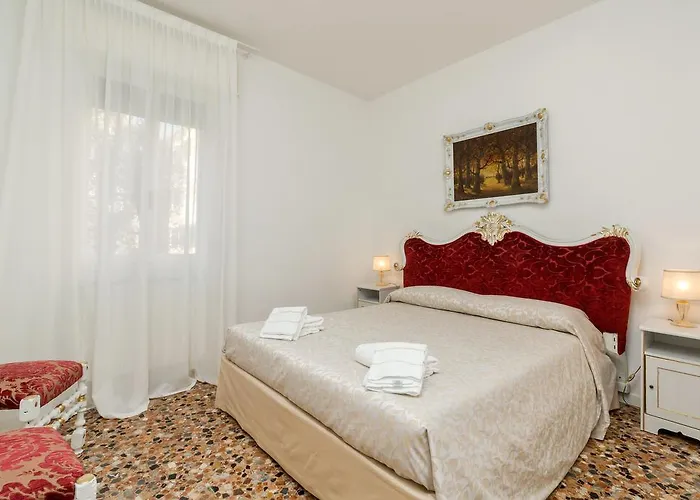 Venice Apartments San Samuele