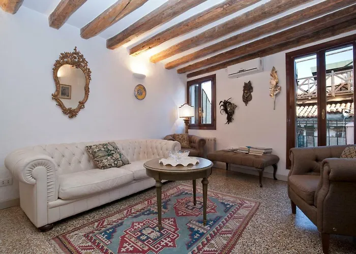 Superb Location Beside Piazza San Marco