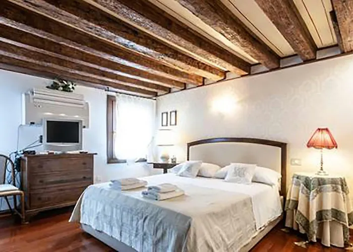 Venice Luca\'S House