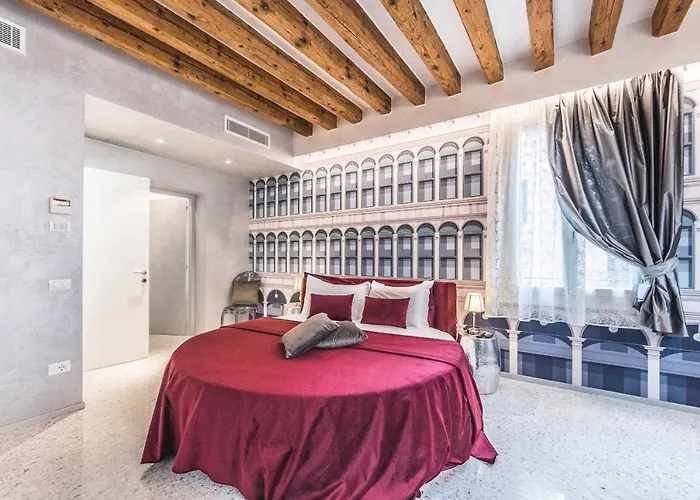 Rialto Luxury Flat