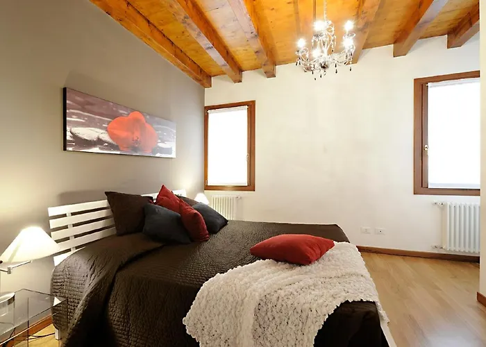 Venice Gran Design Apartments