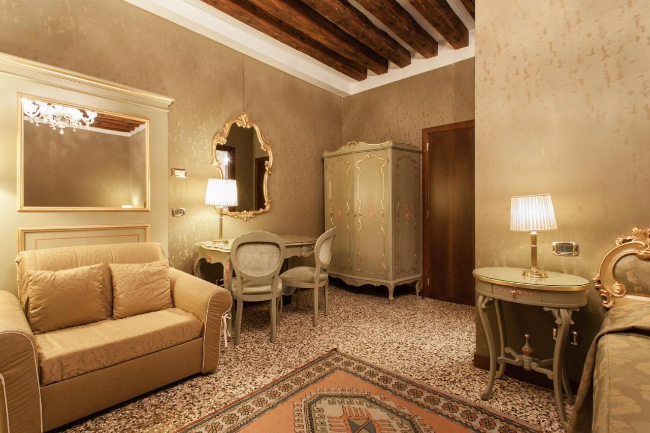 Al Ponte Mocenigo 3* Venice