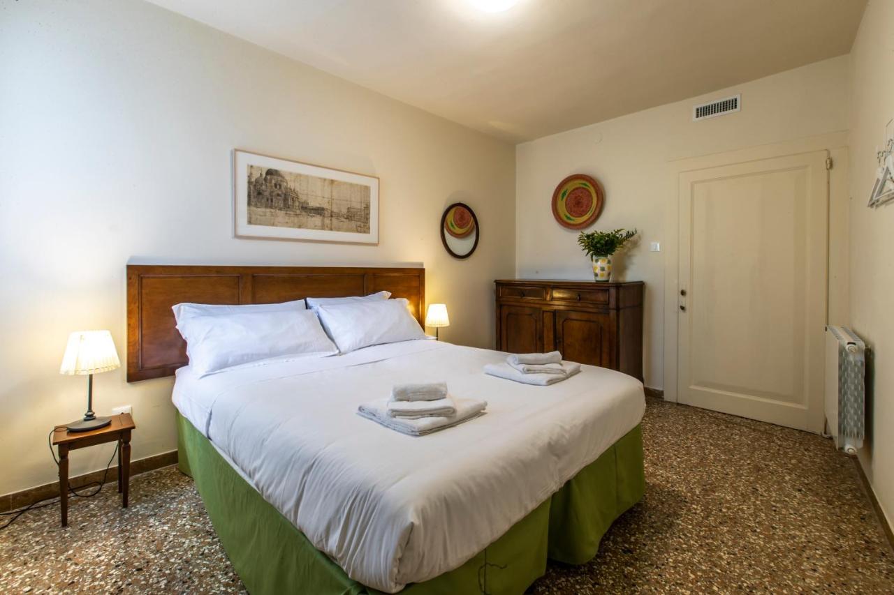 Riva De Biasio Charming Apartment