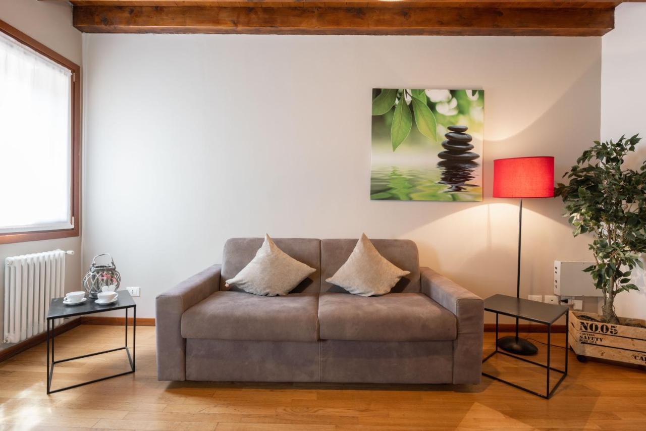 Apartment Design Palace By Wonderful Italy *