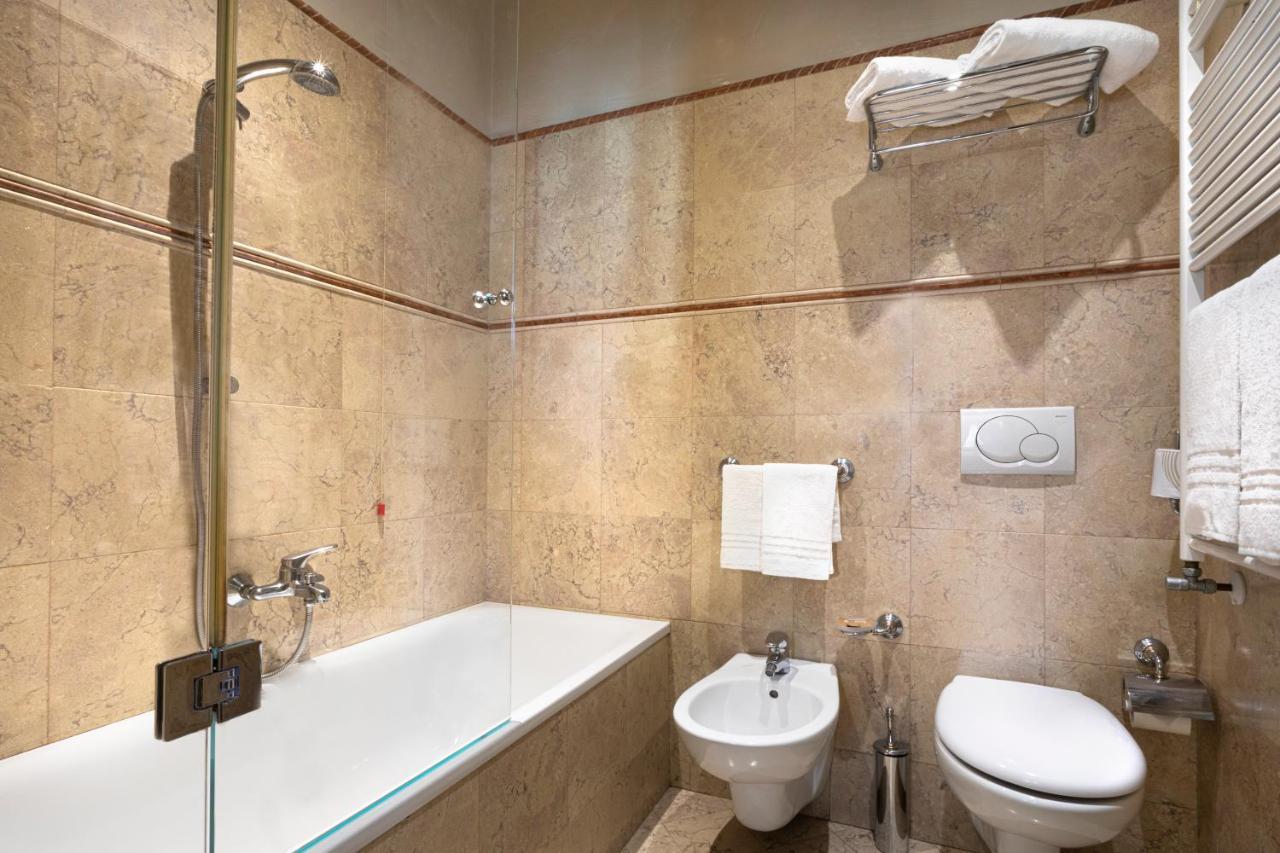Palazzina Veneziana 2*