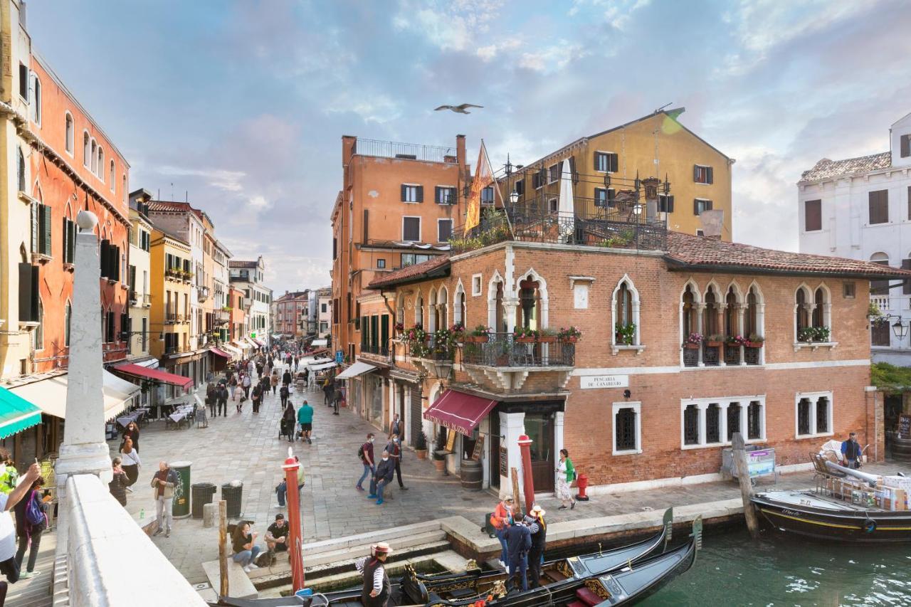 Palazzina Veneziana 2*