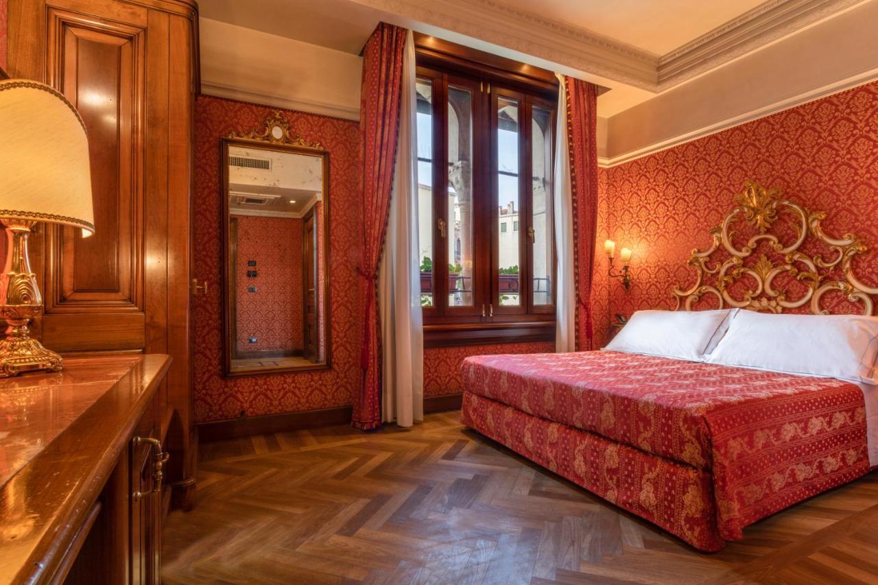 Palazzina Veneziana 2*