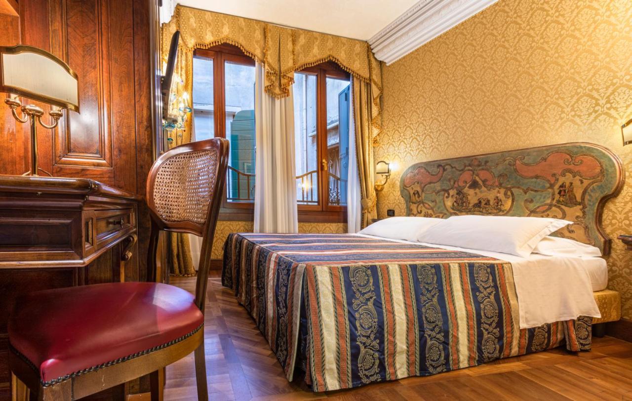 Palazzina Veneziana 2*