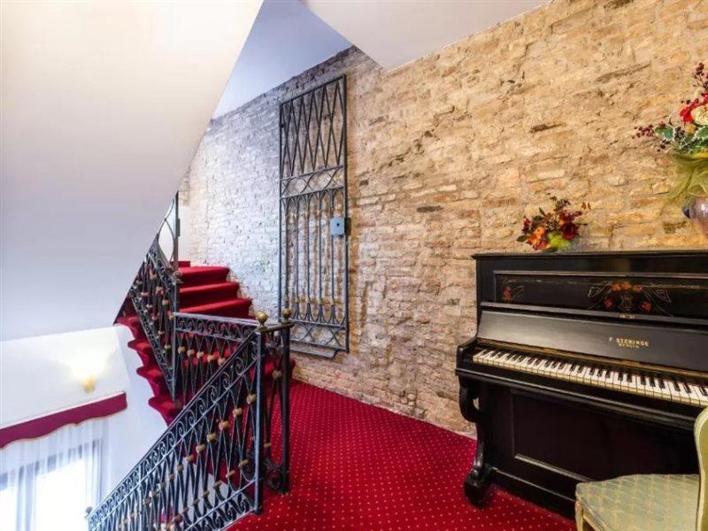 A Tribute To Music Residenza Guest house