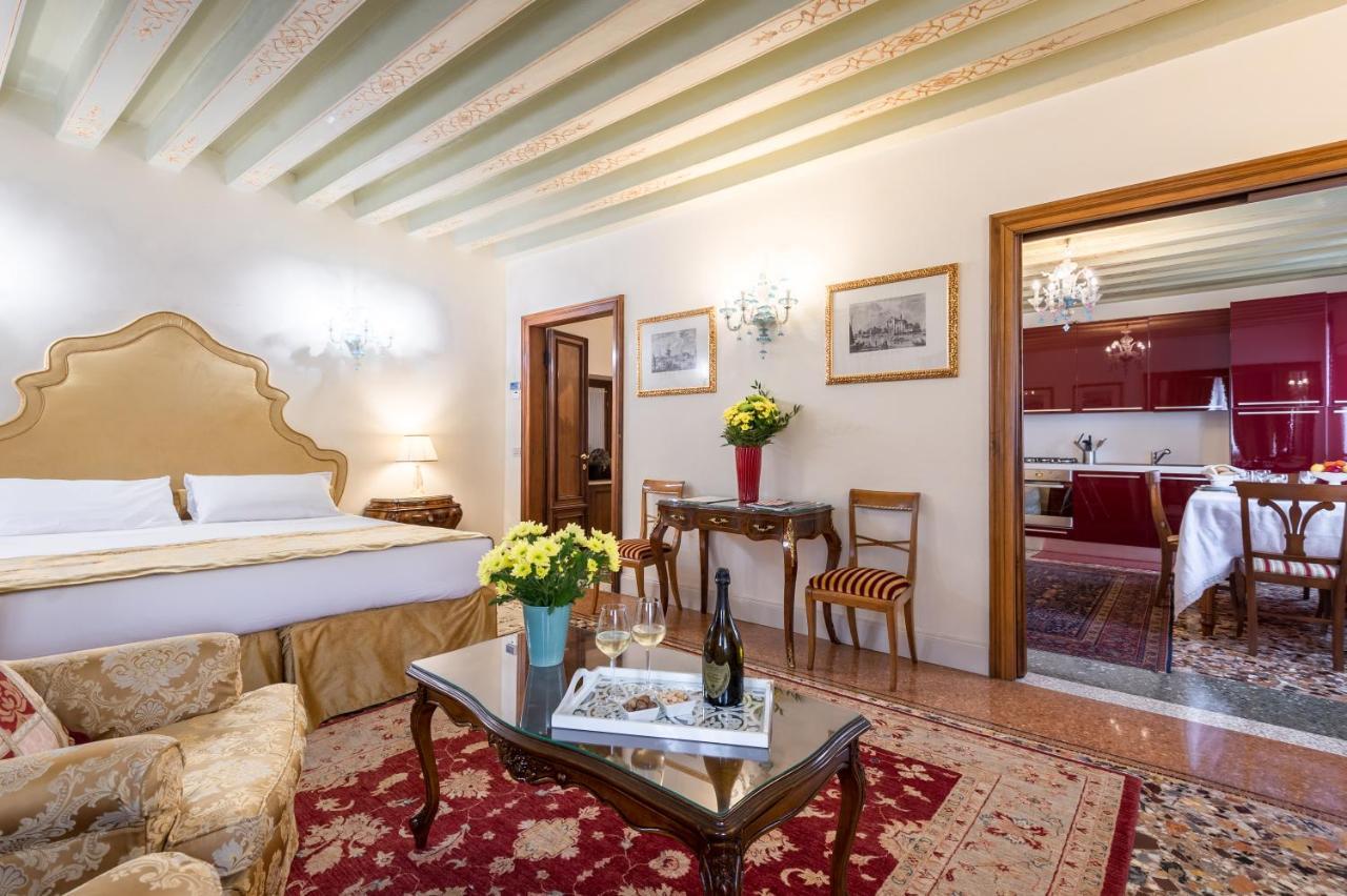 Ca' Dei Cuori On The Grand Canal Apartment Venice
