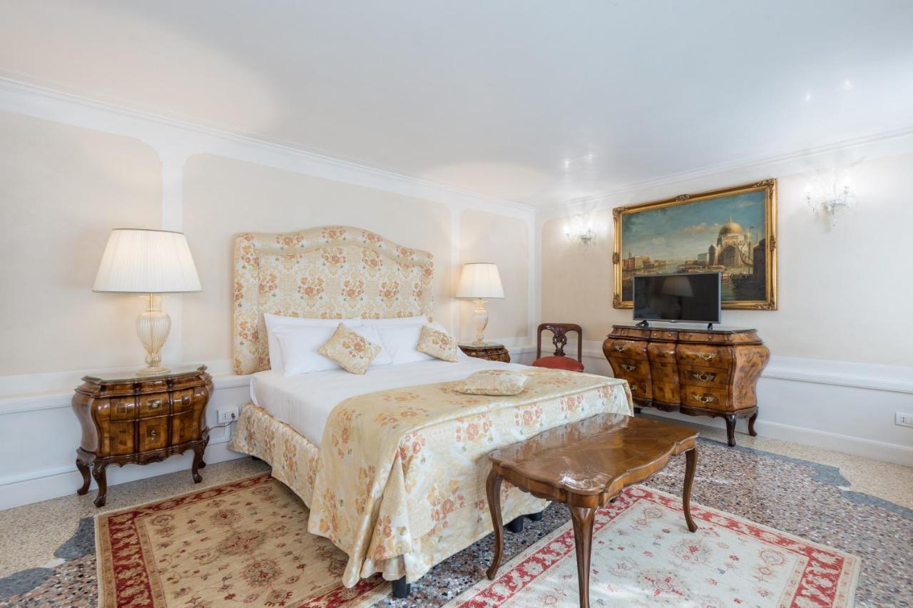 Ca' Dei Cuori On The Grand Canal Apartment Venice