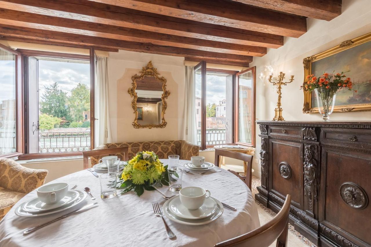 Apartment Ca' Dei Cuori On The Grand Canal Venice