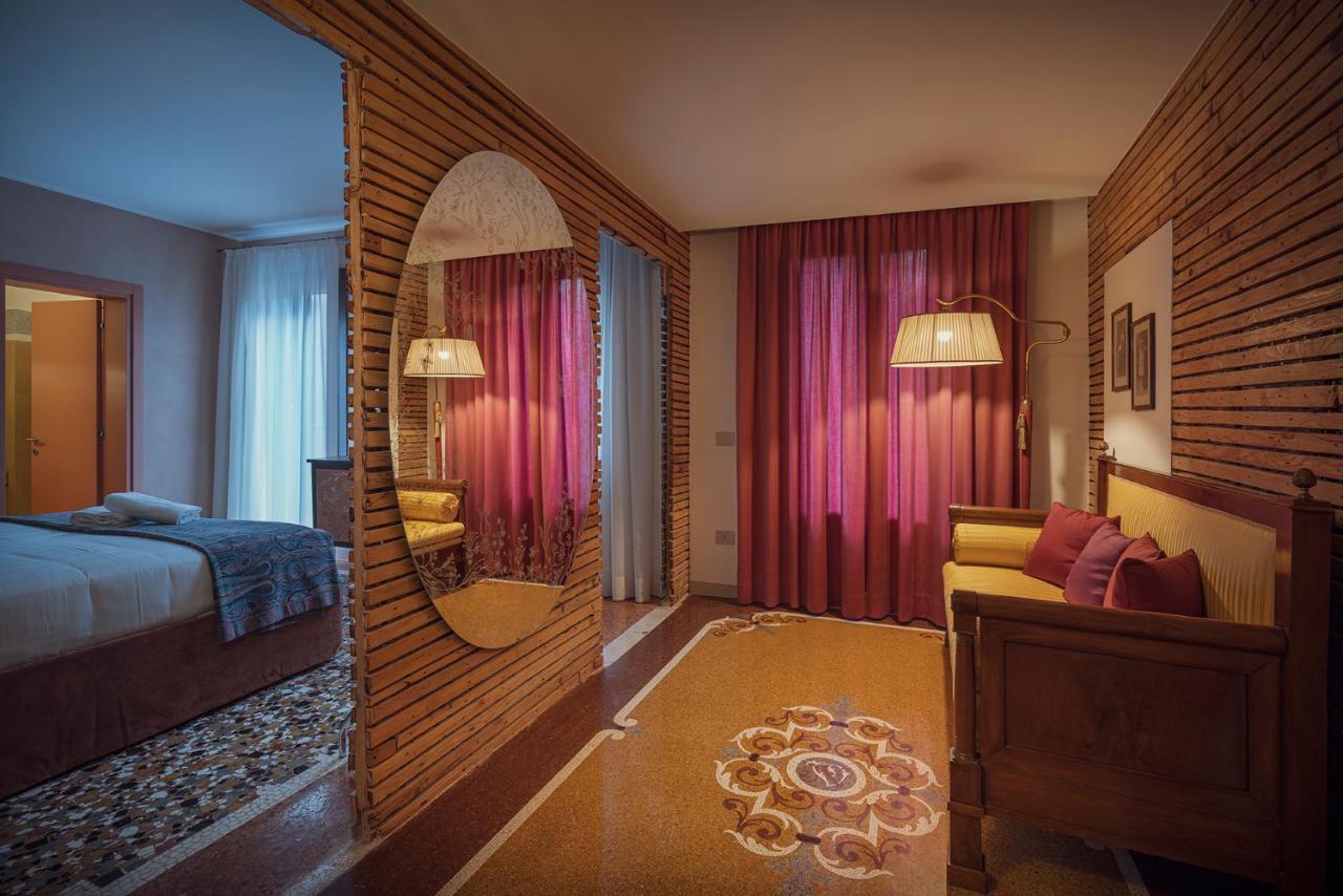 Cinqueteste Luxury Casa de hóspedes 2*