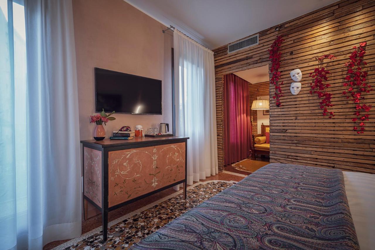 Casa de hóspedes Cinqueteste Luxury 2*