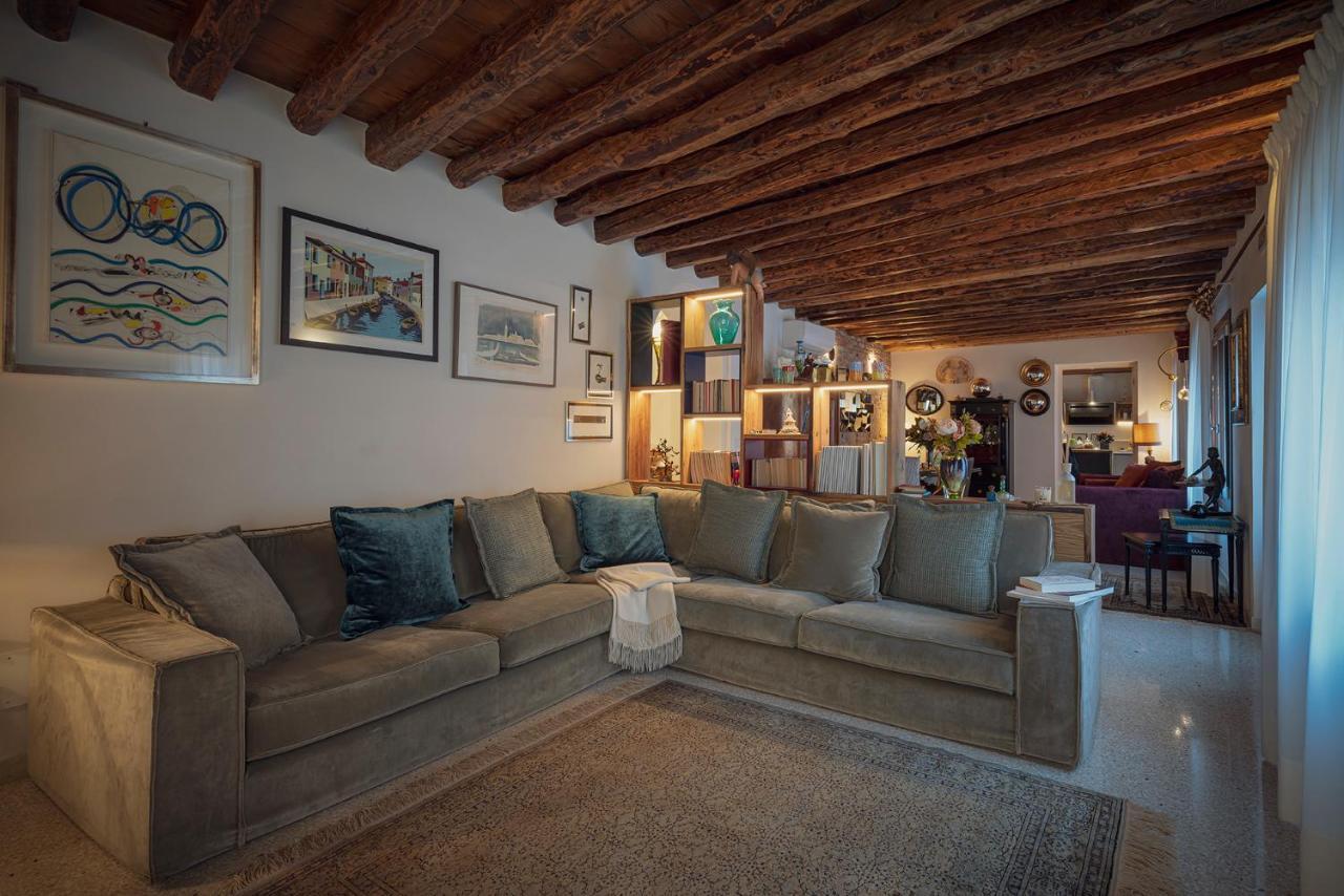 Casa de hóspedes Cinqueteste Luxury 2*